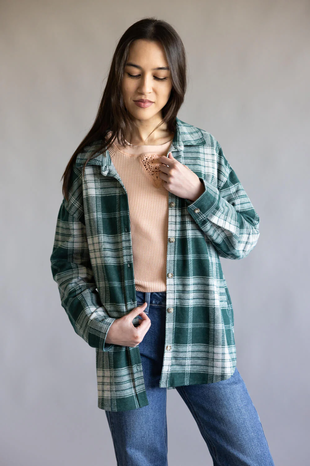 C&C California Kat Oversized Plaid Knit Shirt for Women