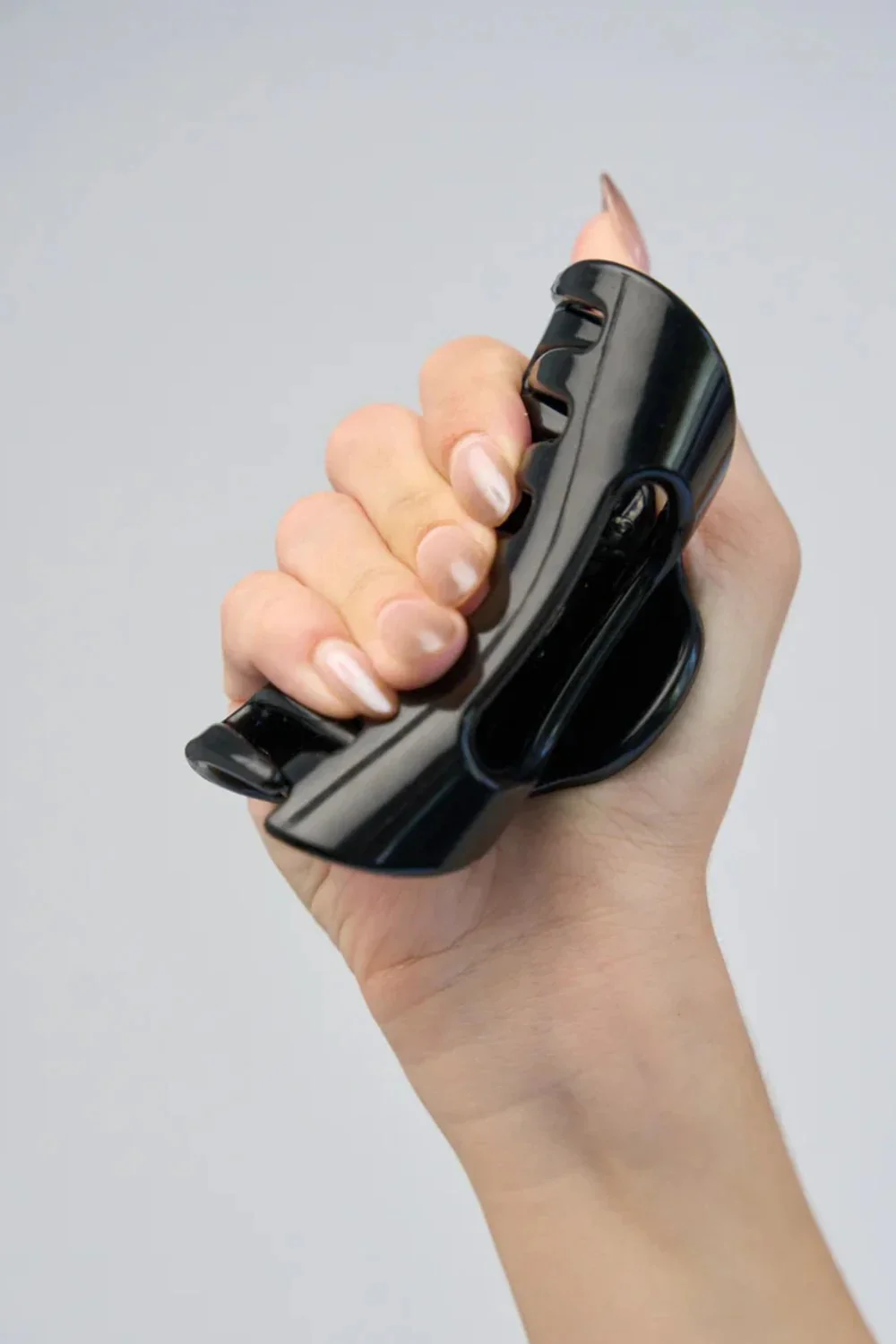 Cozy Clip Claw Hair Clip in Black | CC-001-BLK - Image 3