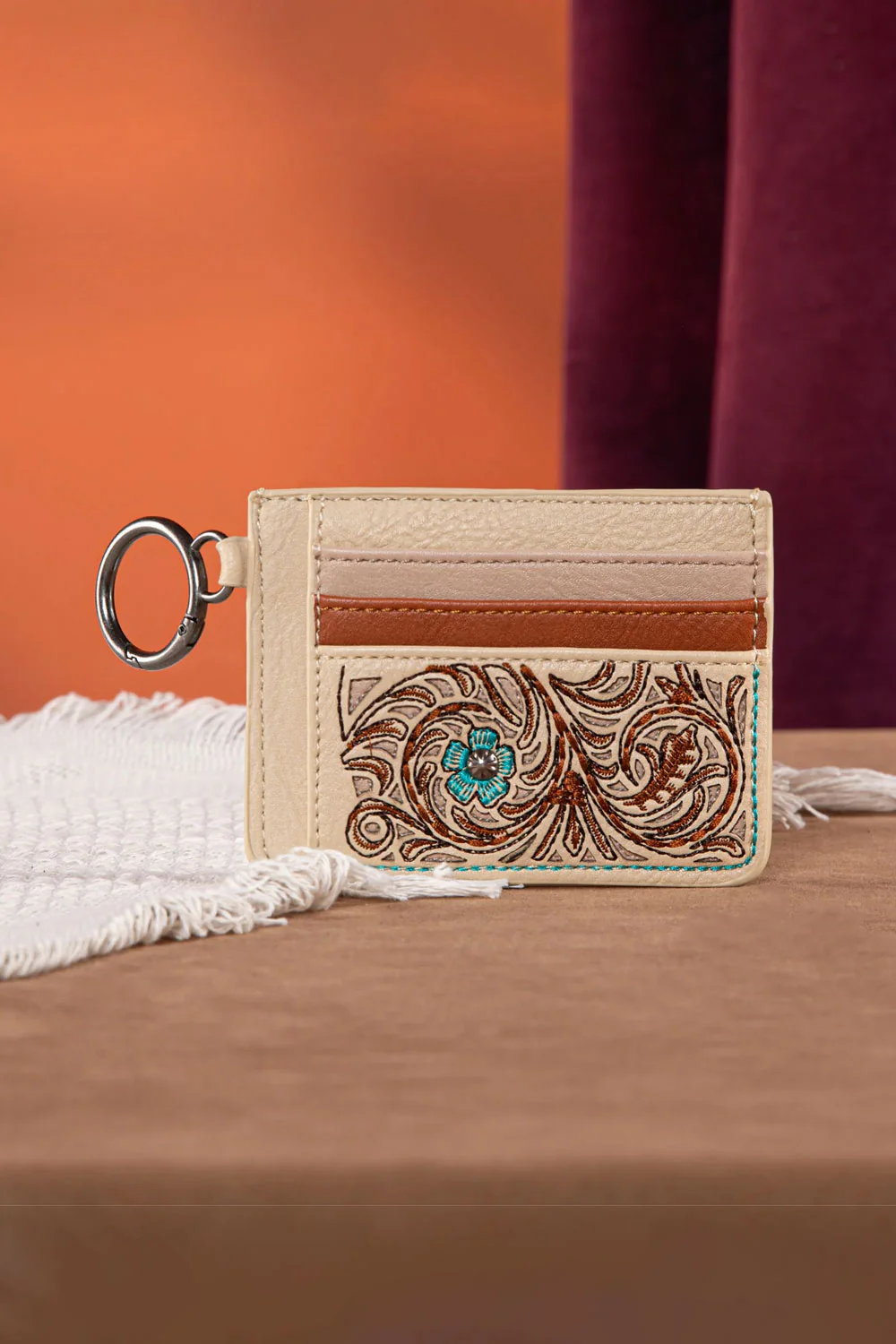 Embroidered Floral Card Holder in Tan | MW1313-W014-TN