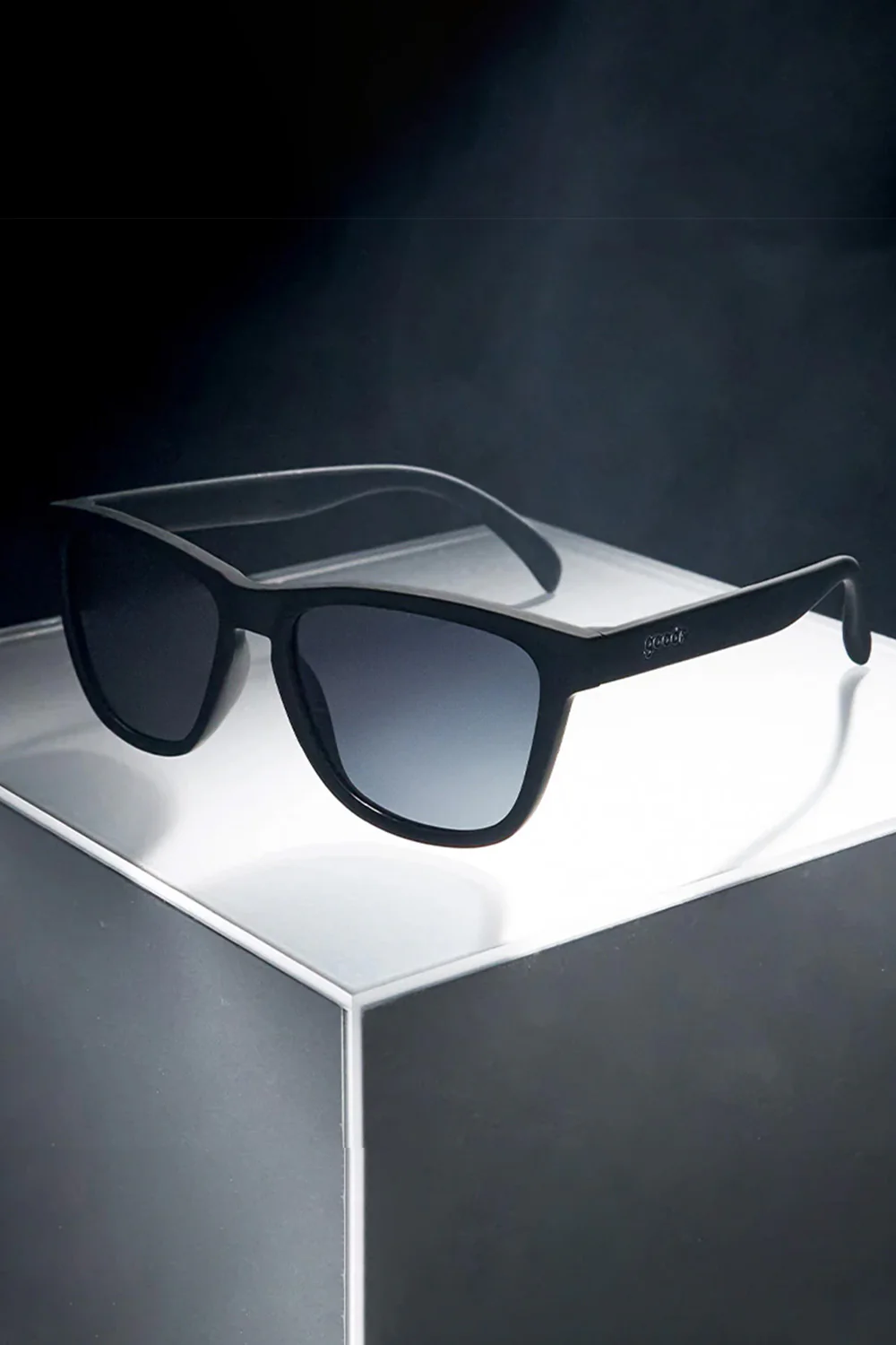 goodr OG Sunglasses in A Unicorn Calamity | G00352-OGBK1-NR - Image 3