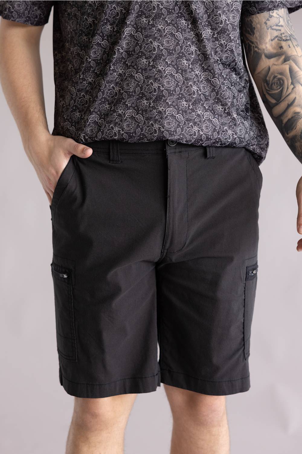 Hallstatt 10" Zippered Cargo Shorts for Men