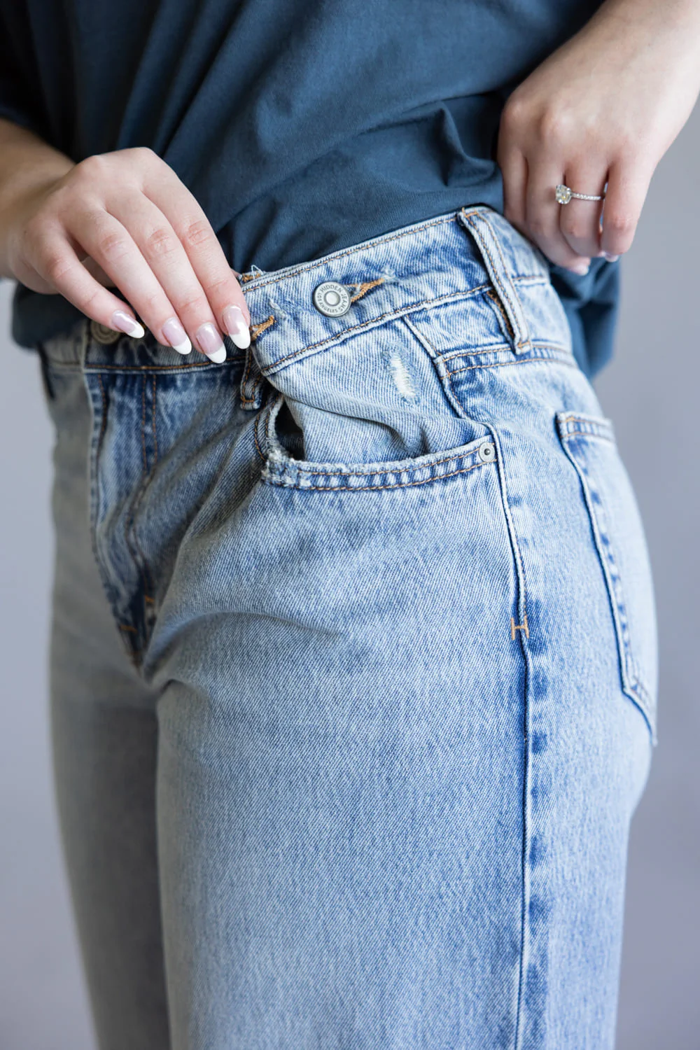 Hidden Mid-Rise Adjustable Baggy Jeans for Women | HD9604OB-ML - Image 2
