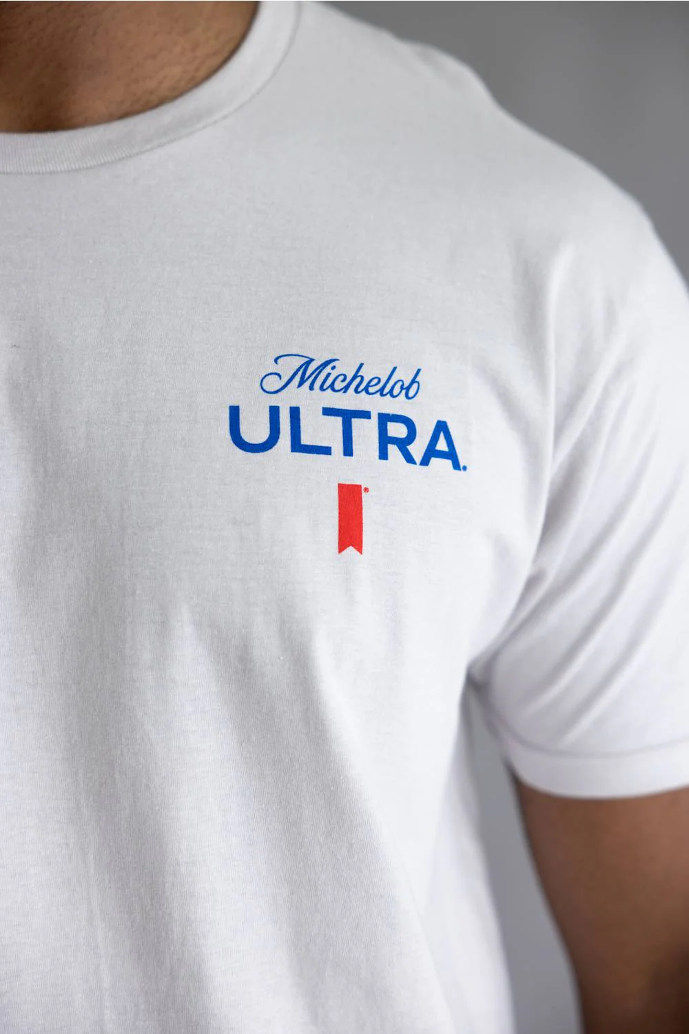 JEDCo Michelob Ultra Golf Shield T-Shirt for Men in Ice Gray | 7284-ICEGREY - Image 4