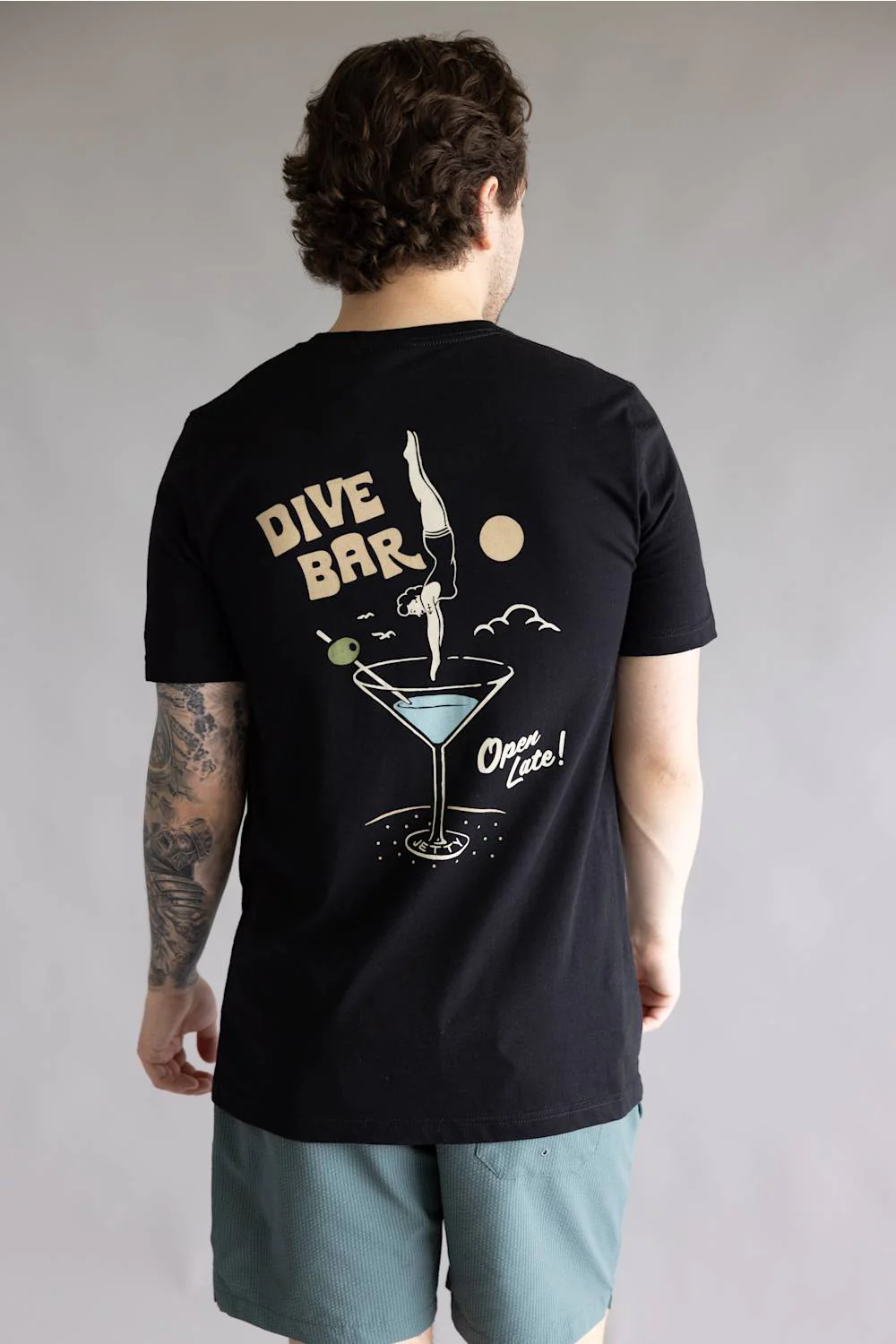 Jetty Dive Bar T-Shirt for Men in Black | SUNDIVE-MTBLK - Image 4