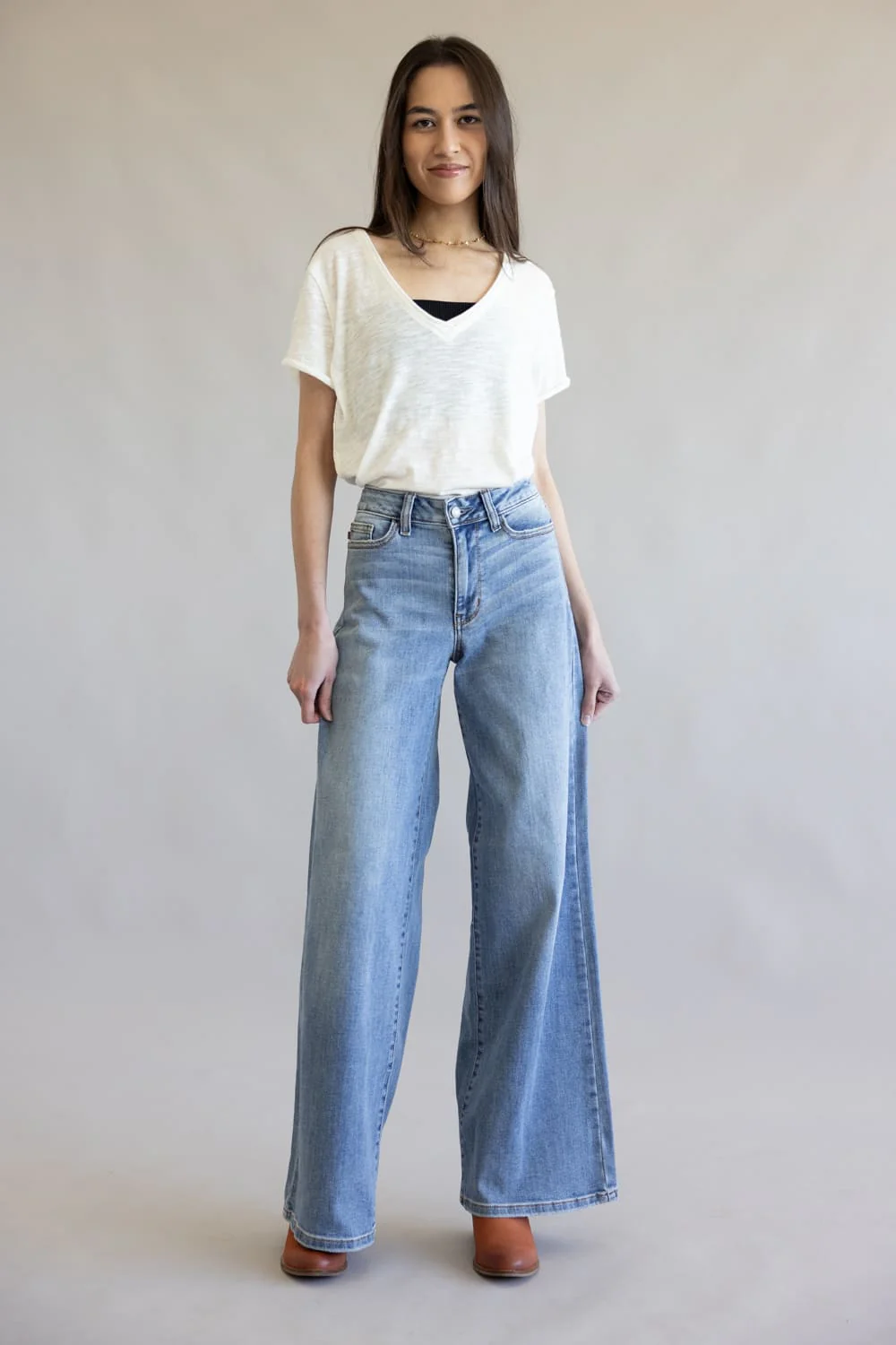 Judy Blue Mid-Rise Retro Wide Leg Jeans for Women | 82702REG