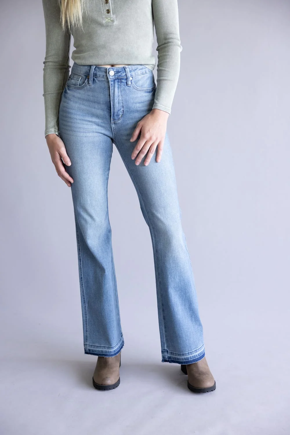 Judy Blue Mid-Rise Slim Bootcut Jeans for Women | 881056REG