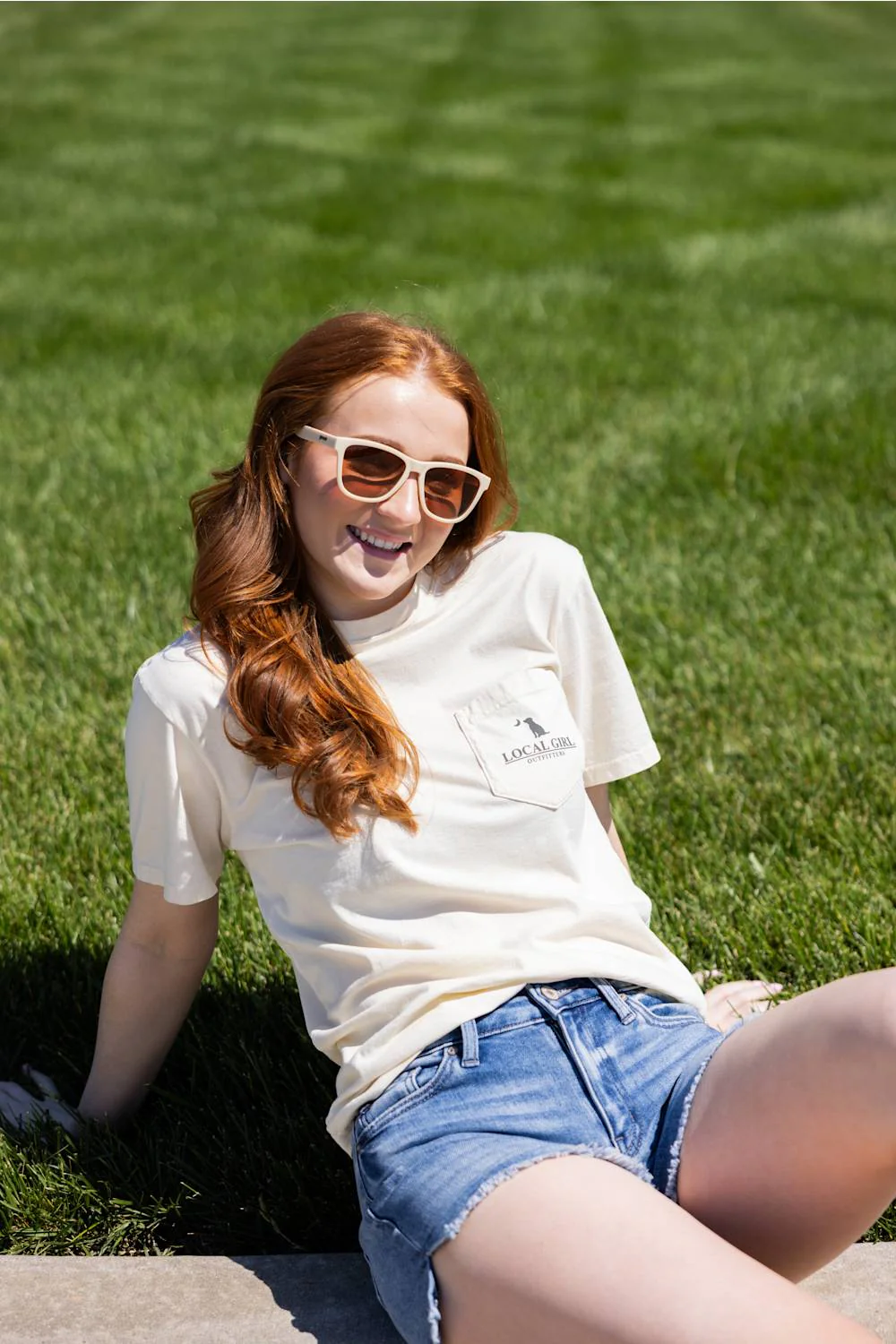 Local Girl Bluff Plate T-Shirt for Women in Ivory | L5100043-IVY - Image 4