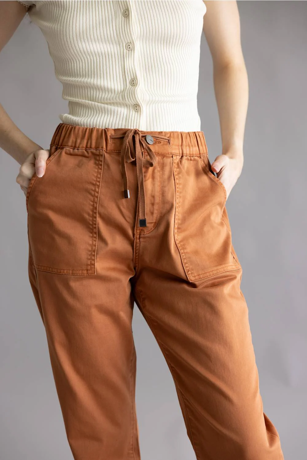 Mica Cropped Jogger Pants for Women in Clay | MDP-G3164AG-HRCLAY - Image 3