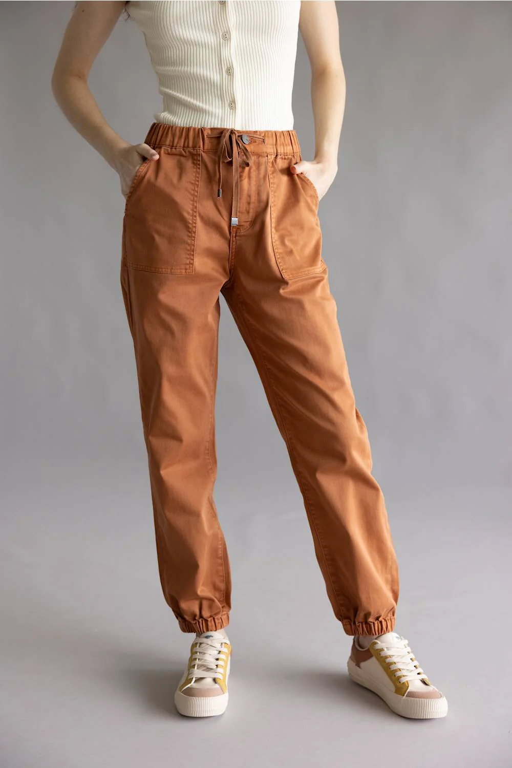 Mica Cropped Jogger Pants for Women in Clay | MDP-G3164AG-HRCLAY - Image 5
