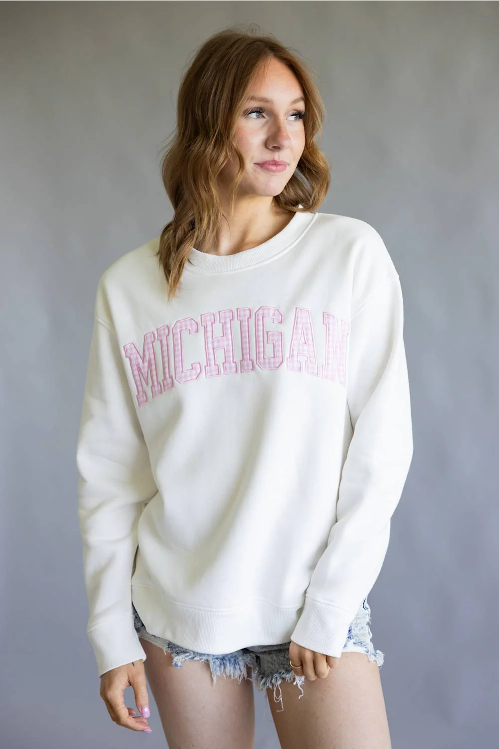 Ocean Drive Michigan Gingham Crewneck for Women in White/Pink | B14114-MI-APPCREW-WHITE - Image 4