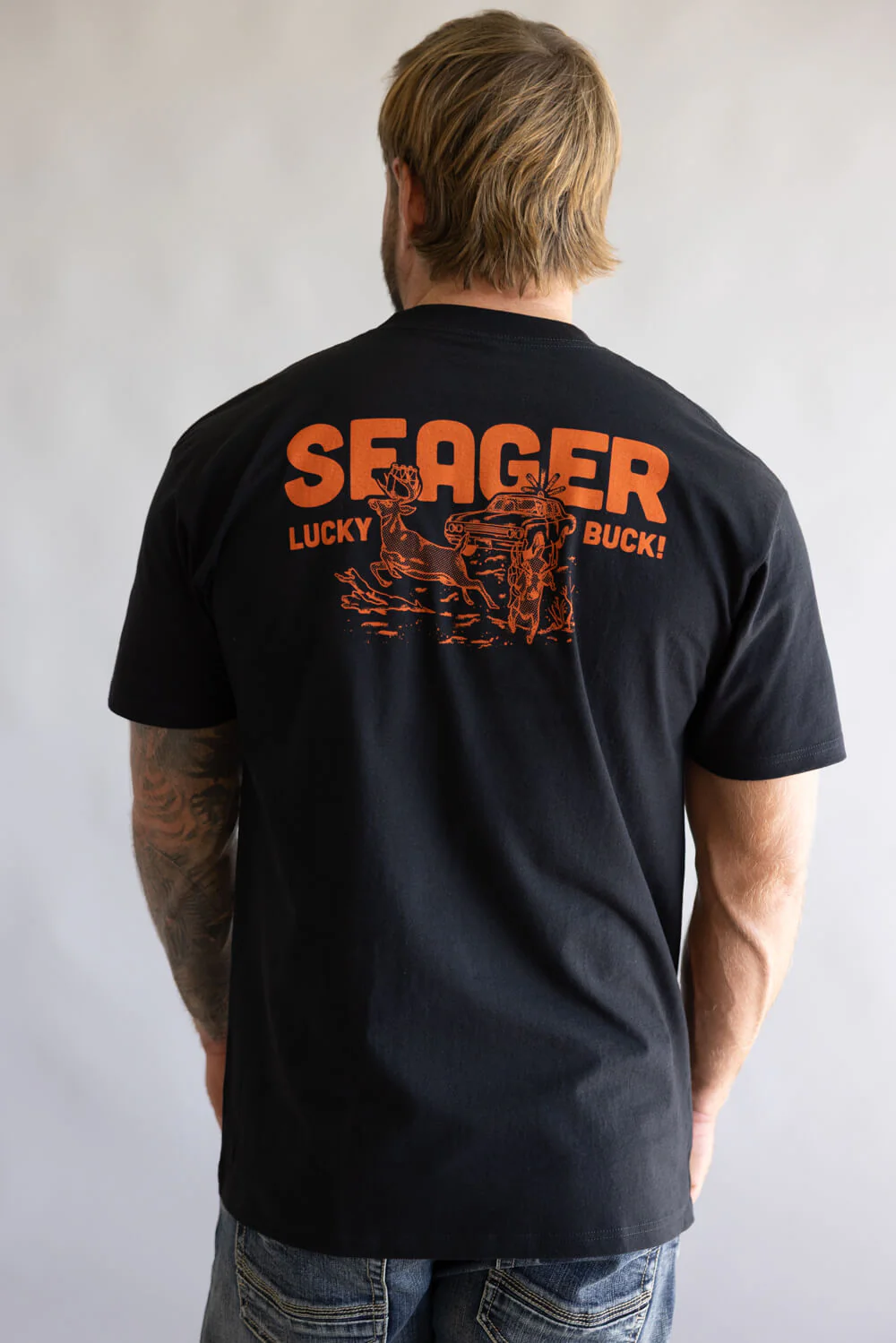 Seager Lucky Buck T-Shirt for Men in Black | MTF25LKBUCKBLK-BLK