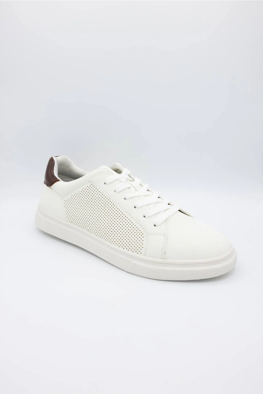 Madden Philip Lace Up Sneakers for Men in White | MPHILIP-WHITE