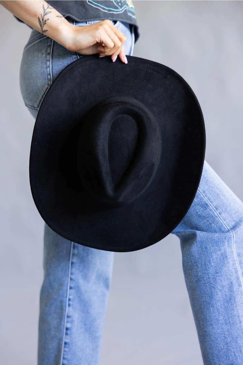 Suede Cowboy Hat in Black | 1007-SOID-BLACK
