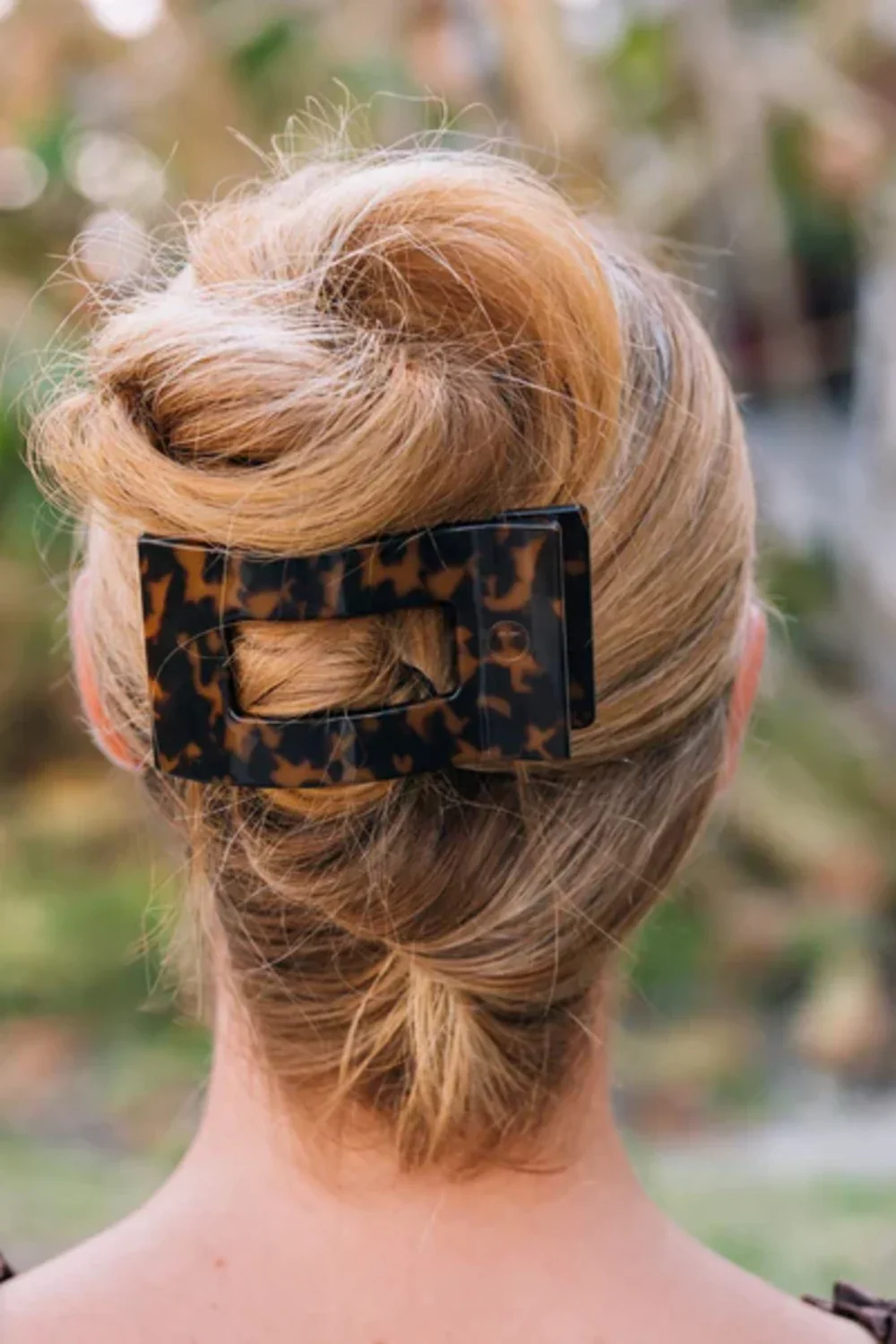 Teleties Large Flat Rectangle Clip in Tortoise | TT-FCL03-001 - Image 2