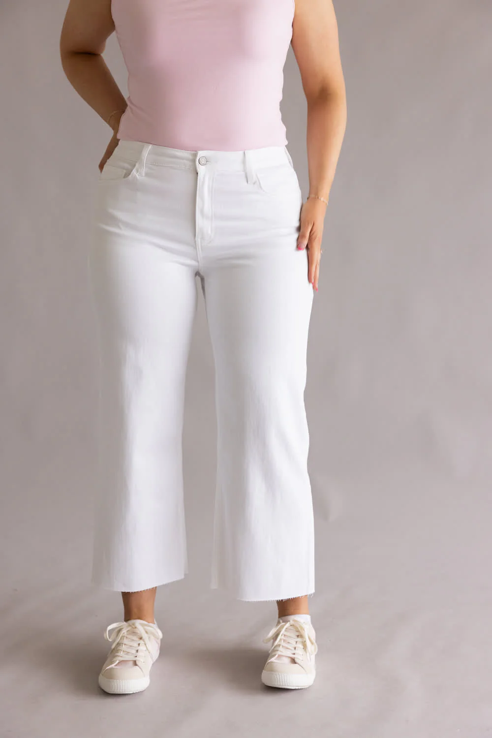 Vervet Wide Crop Jeans for Women in White | T5894WH