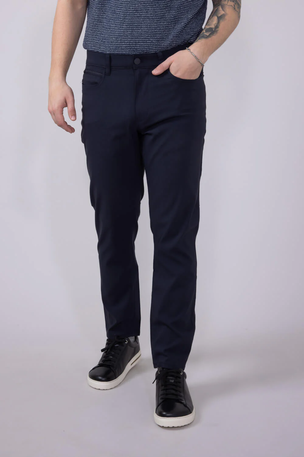 Weatherproof Vintage Momentum 5 Pocket Pants for Men in Deep Navy | W5S901-425-DPNAVY - Image 2