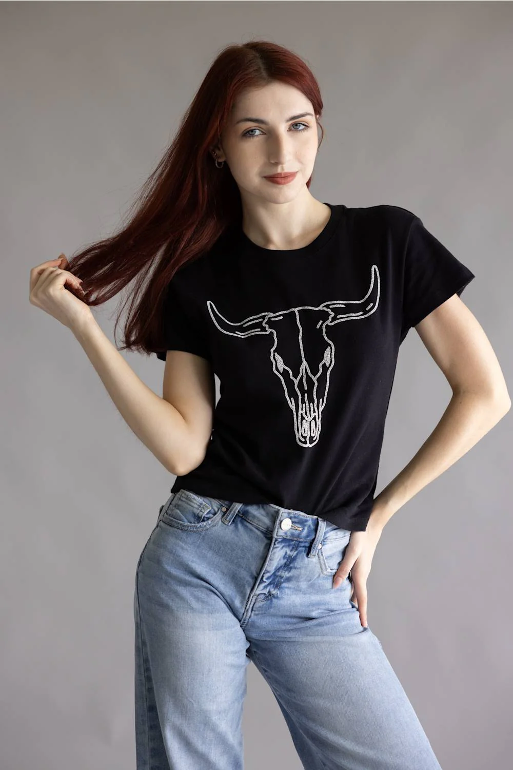 Zutter Puff Longhorn T-Shirt for Women in Black | K1910-2760-BLACK - Image 4